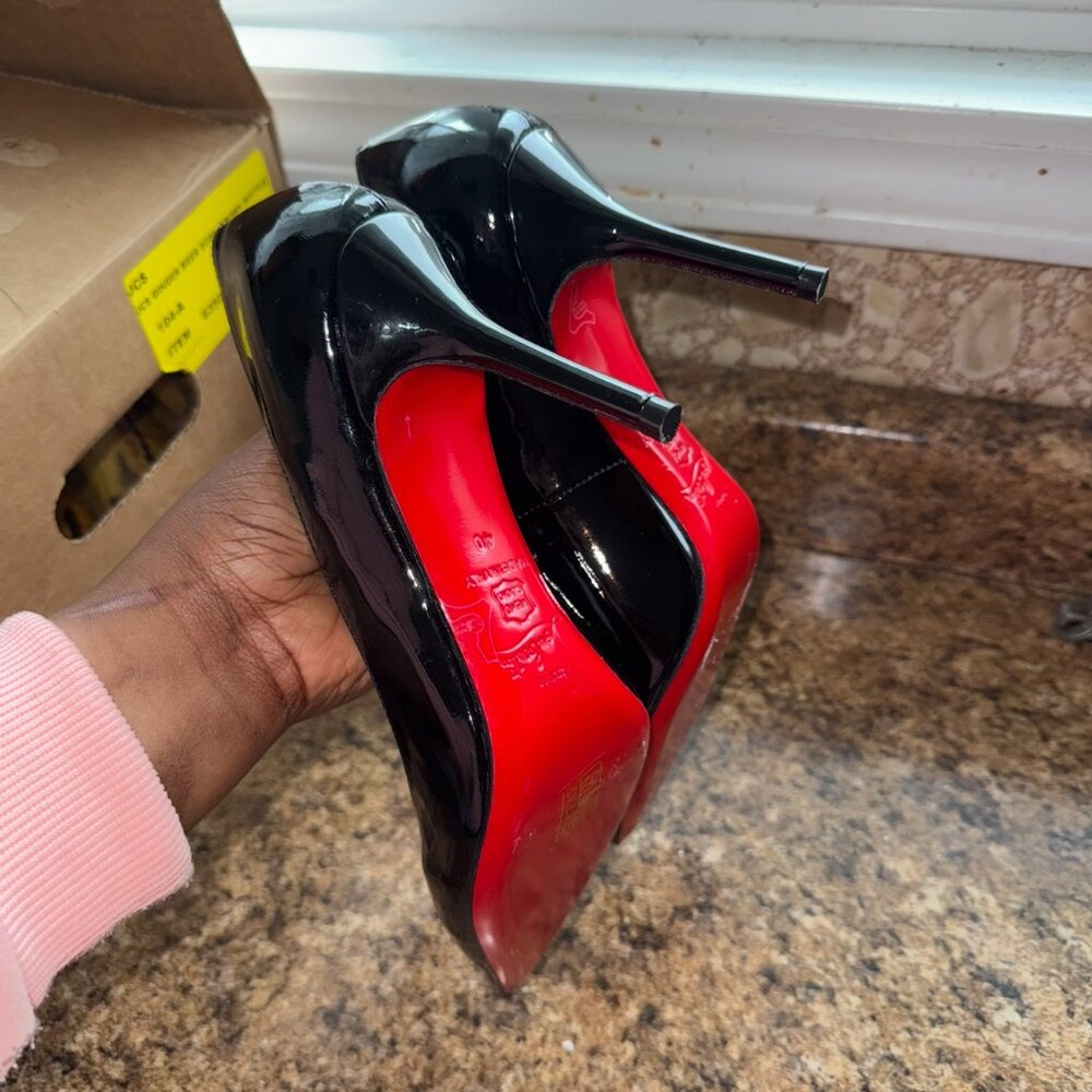 Christian Louboutin So Kate Heels Size: 40 EU (approx. US 9.5–10) Color: Black - Picture 11 of 13